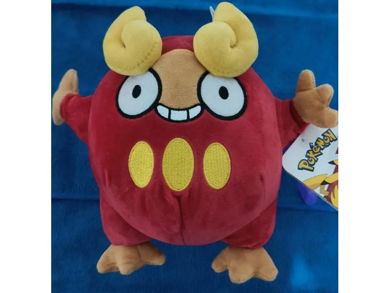 Peluche POKEMON Darumaka 30cm