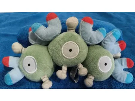Peluche POKEMON Magneton 20cm