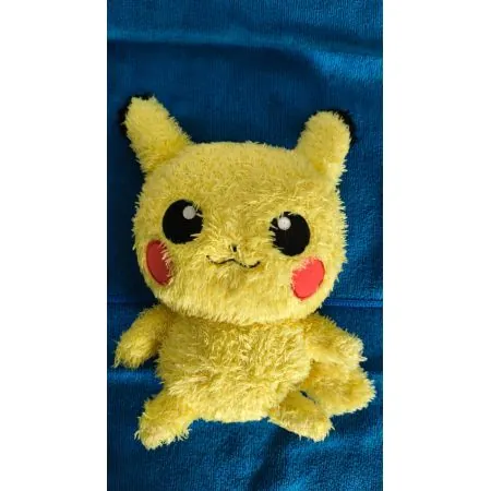 Peluche POKEMON Pikachu 25cm