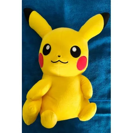 Peluche POKEMON Pikachu 33cm