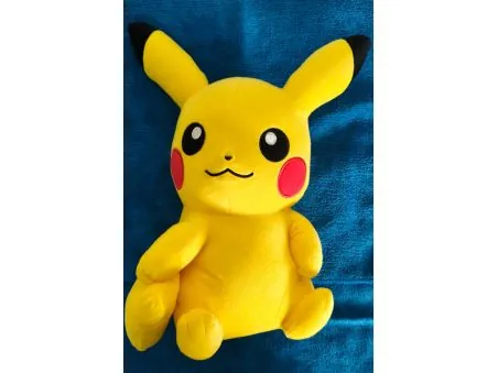 Peluche POKEMON Pikachu 33cm