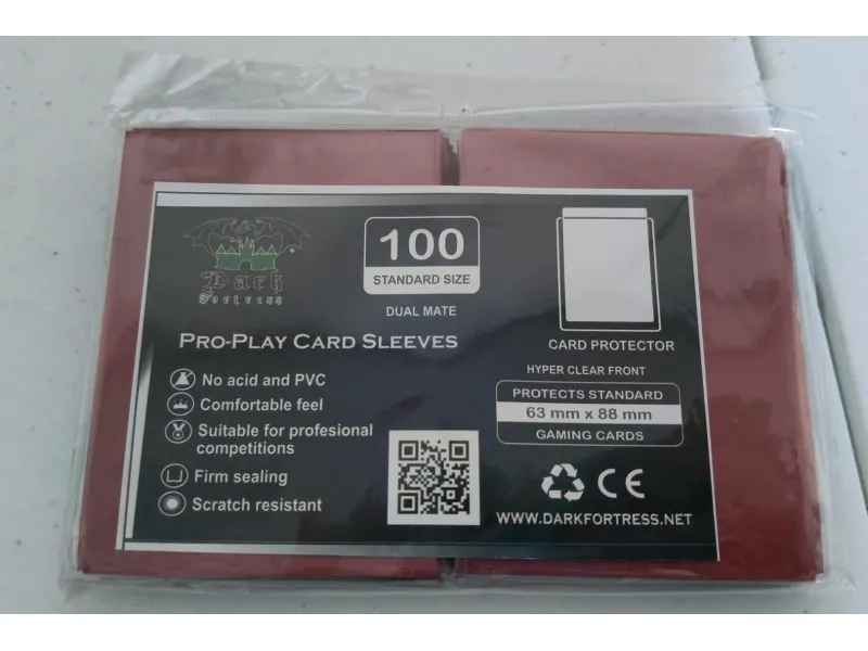 Micas DARK FORTRESS Standard C/100 Color Rojo