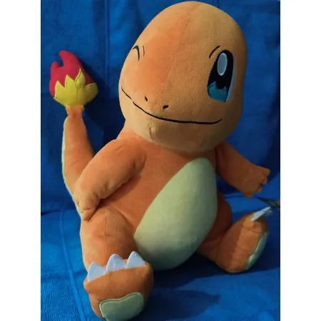 Peluche POKEMON Charmander 31cm