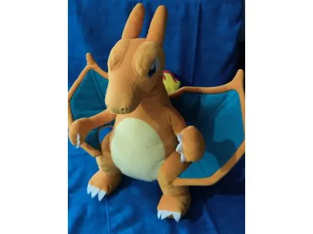Peluche POKEMON Charizard 40cm